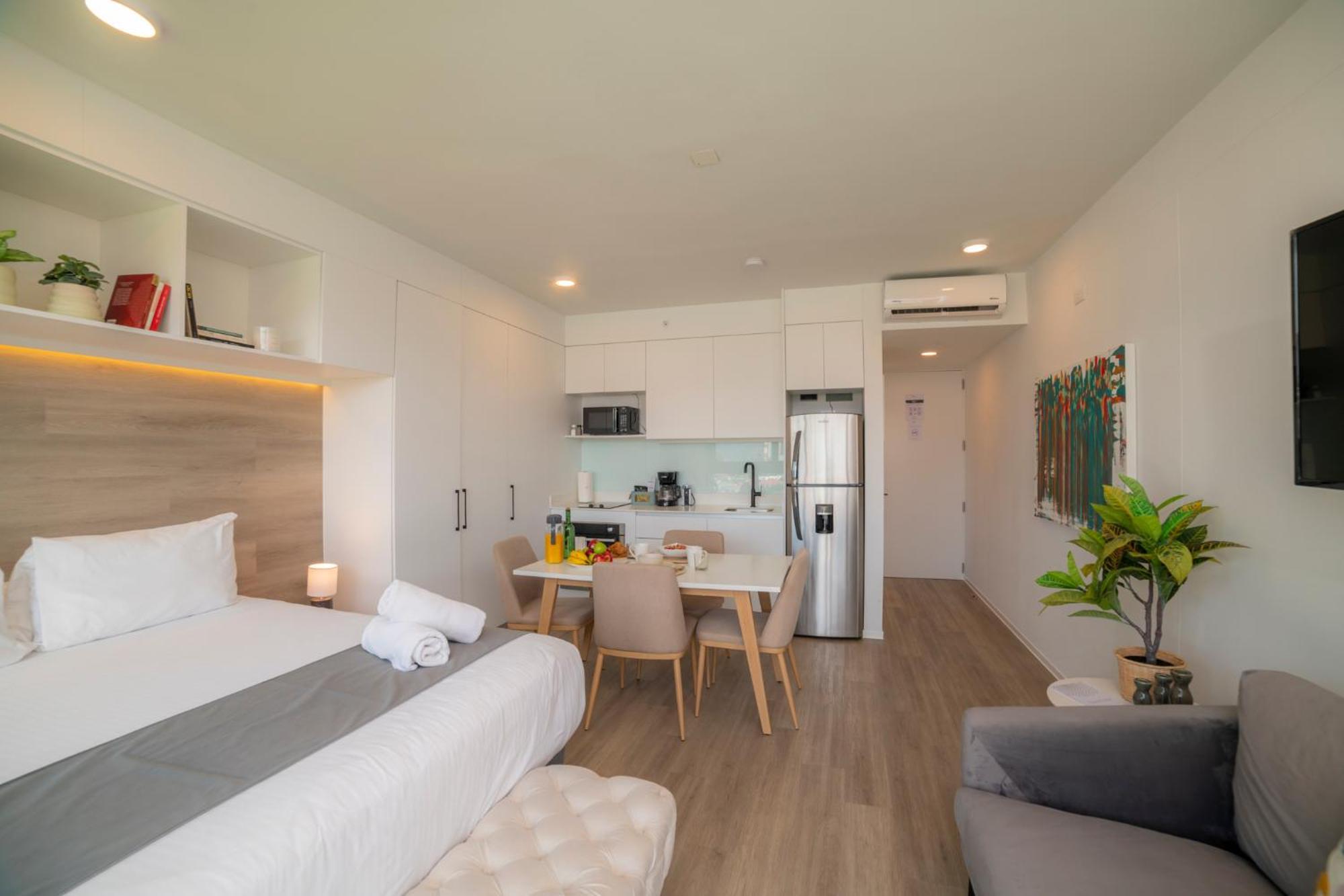 Bee Suites San Jose - Escalante Dış mekan fotoğraf